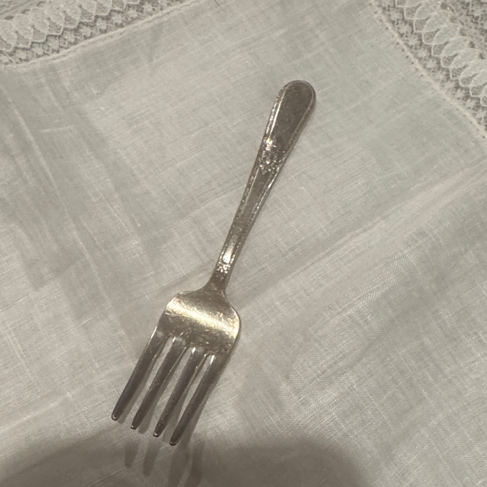 Adoration (Silverplate) International Silver 1847 Roger Bros Fork